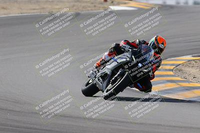 media/Nov-05-2022-SoCal Trackdays (Sat) [[f8d9b725ab]]/Turns 9 and 8 (1050am/